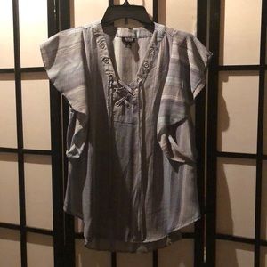 Short sleeve top